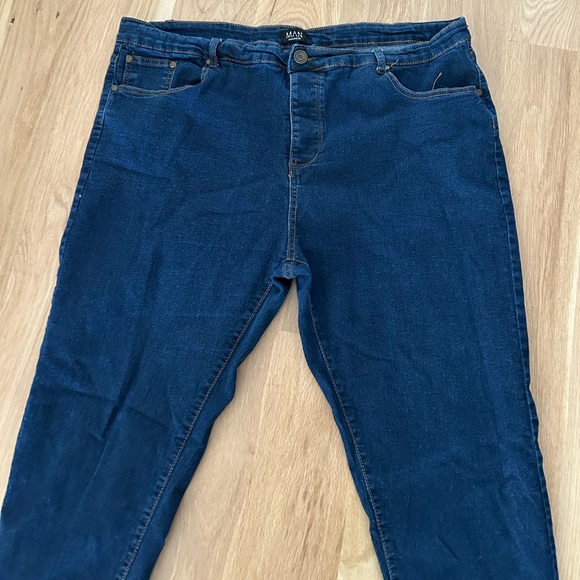 Boohoo Man Denim Blue Jeans Size 46R - Picture 2 of 3